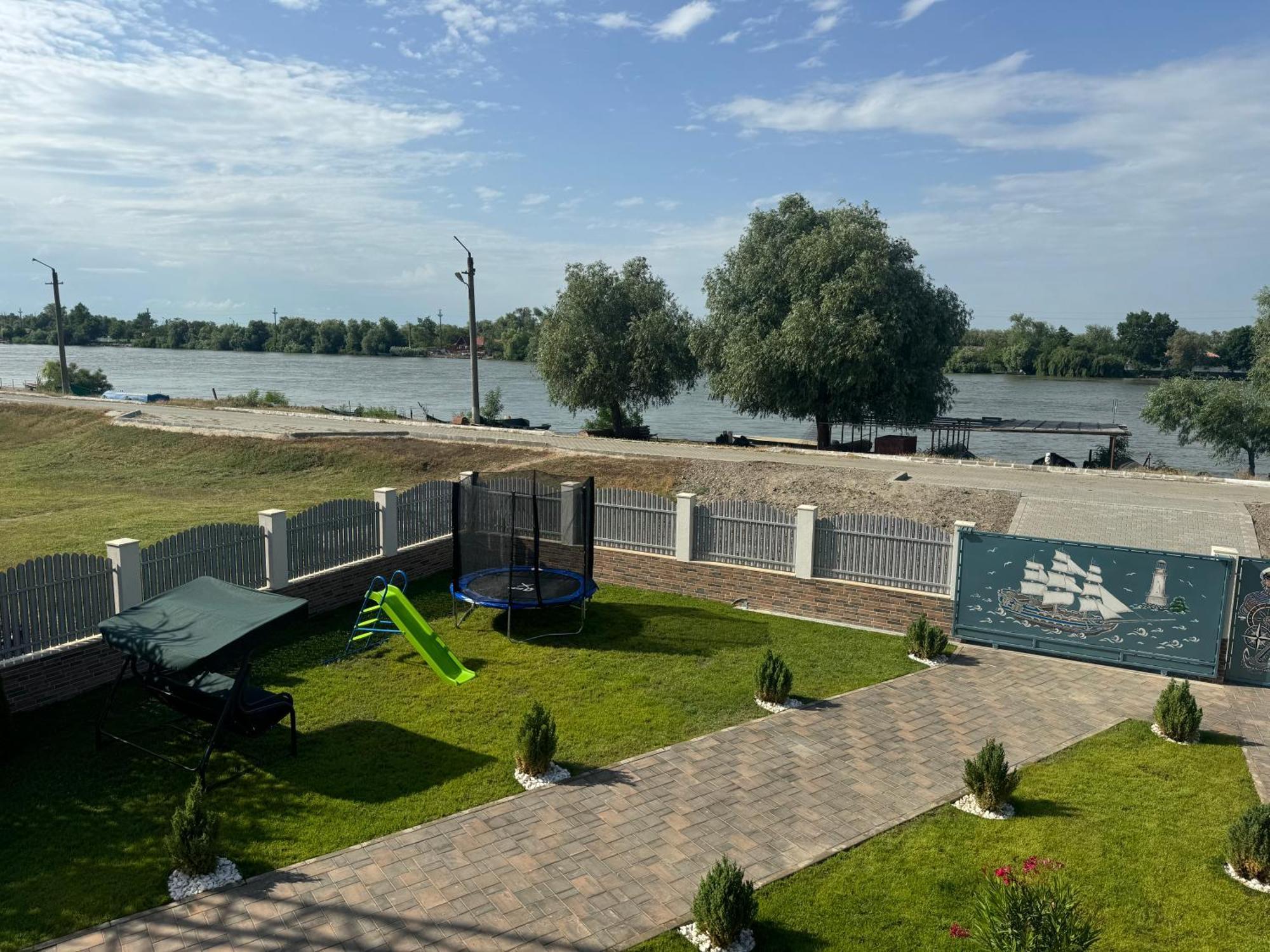 Casa Cristal Sulina Hotell Eksteriør bilde