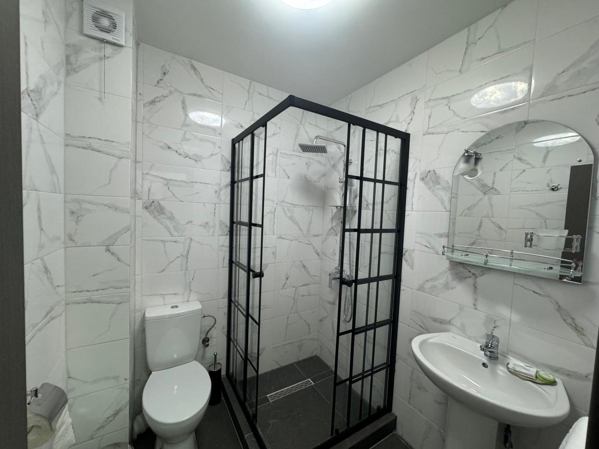 Casa Cristal Sulina Hotell Eksteriør bilde